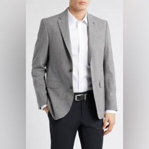 LIKE NEW  SIZE 44L  Light Gray Blazer